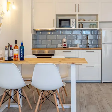 Boho House, * אלבופיירה